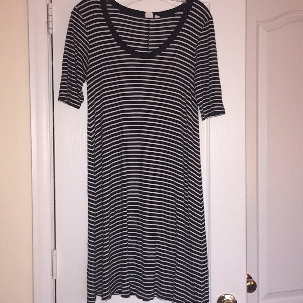Gap Black and White Striped Stretchy Dress
